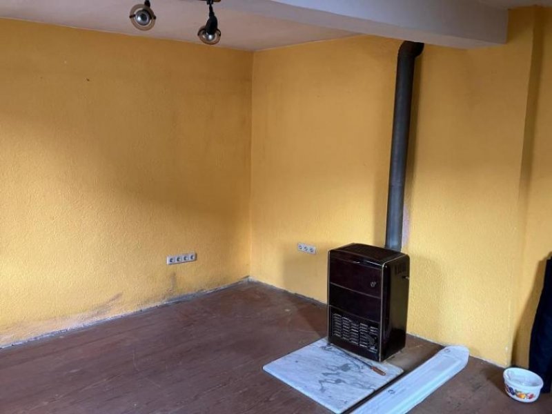 Mutterstadt ObjNr:B-19616 - Freistehendes EInfamilienhaus auf großem Grundstück mit Sanierungsbedarf Haus kaufen