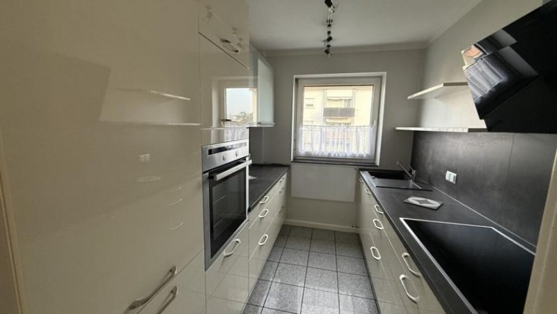 Frankenthal (Pfalz) Äußerst gepflegte 3,5-Zimmer-Wohnung in Frankenthal-Flomersheim zu verkaufen Wohnung kaufen