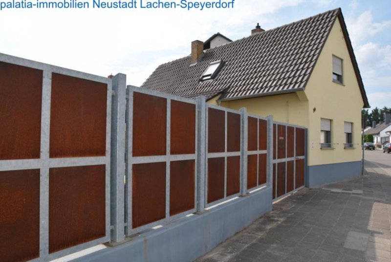 Frankenthal (Pfalz) Schmuckes, saniertes Einfamilienhaus in guter Lage Haus kaufen
