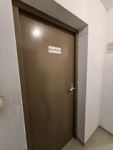 Bobenheim-Roxheim Sehr schöne sonnige und ruhig gelegene 2 Zimmer-Wohnung mit Balkon in Roxheim/Pfalz zu verkaufen. Wohnung kaufen