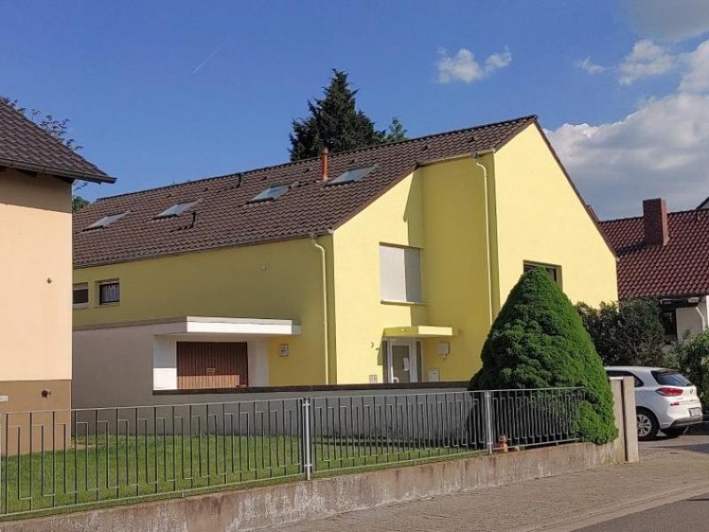 Beindersheim ObjNr:16134 - PROVISIONSFREI ---- freie Traum-ETW 3-Fam Haus; großer Wohnbereich mit Küche, Stellplatz und Garten Wohnung