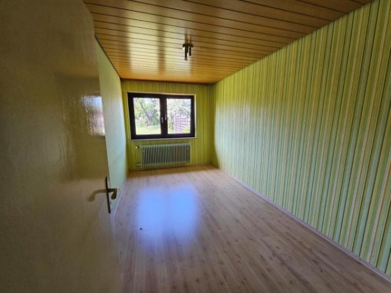 Eisenberg (Pfalz) ObjNr:19684 - Freistehendes Einfamilienhaus mit Vor- und Rückgarten sowie Garage und Stellplatz Haus kaufen