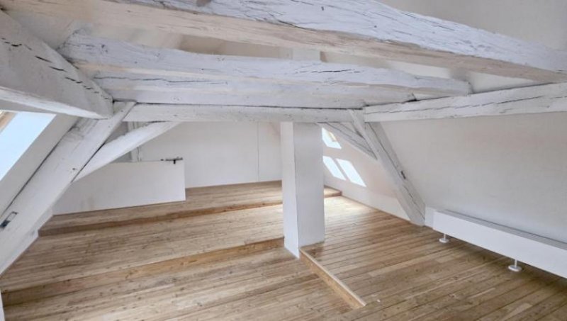 Neustadt an der Weinstraße ObjNr:19666 - Ruhig gelegenes EFH ohne PkW-Stellplatz (Haus- Hofbauweise) in 2. Reihe in Neustadt-MUSSBACH Haus kaufen