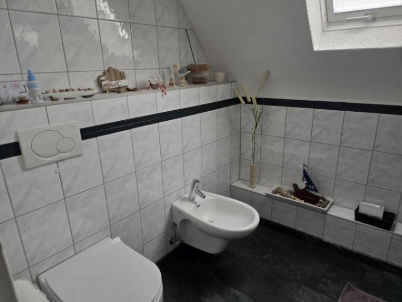 Haßloch ObjNr:19827 - Modern saniertes Zweifamilienhaus auf großen Grundstück mit Pool und Garage Haus kaufen