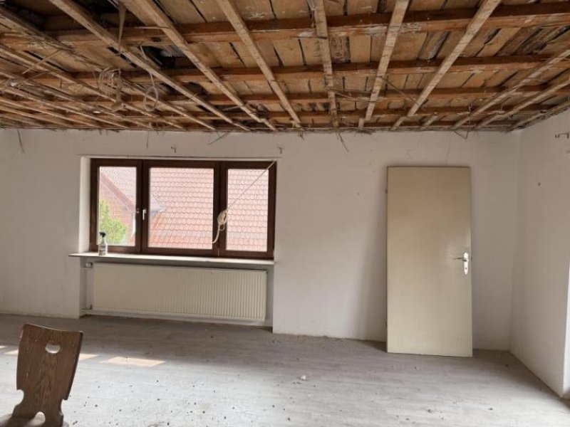 Esthal ObjNr:19709 - Großzügig geschnittenes Einfamilienhaus Haus kaufen