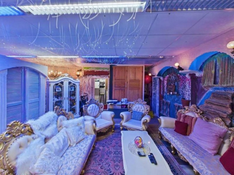 Worms Architektonisches Zweifamilienhaus mit Pizzeria und Gewerbeeinheit – extravagant & einzigartig! Haus kaufen