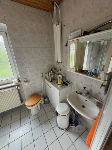 Kaiserslautern Großes Einfamilienhaus auf 1.500 m² Grundstück mit Scheune & attraktivem Entwicklungspotenzial Haus kaufen
