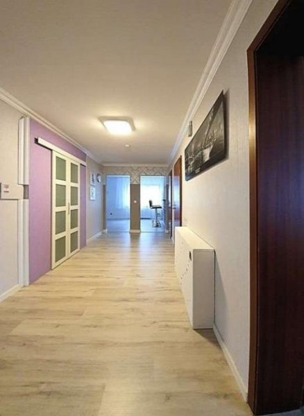 Kaiserslautern Sie wollen ein möbliertes, großzügiges Mehrfamilienhaus? Das lässt sich einrichten! Haus kaufen