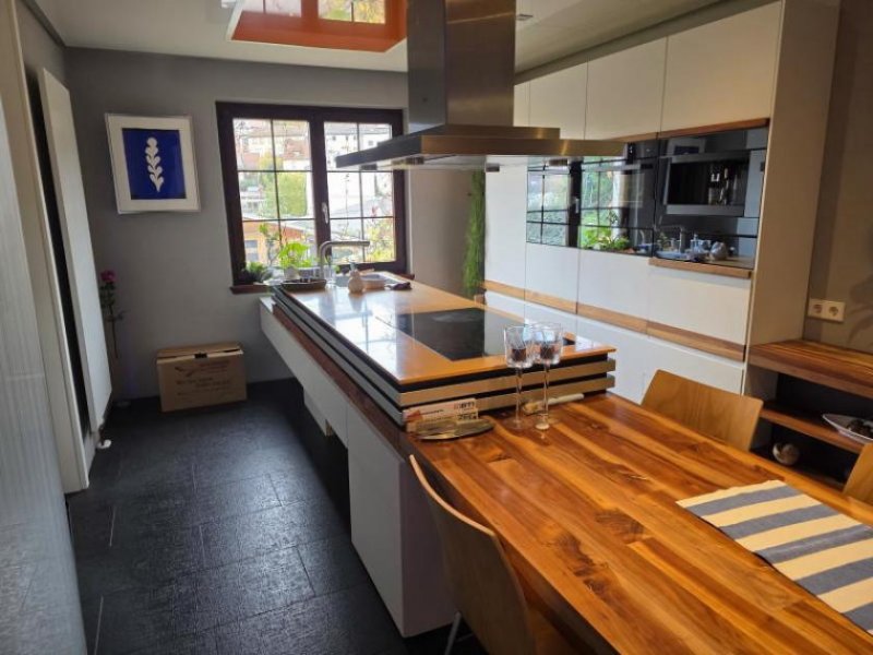 Fischbach (Landkreis Kaiserslautern) ObjNr:19768 - Teilsaniertes, freistehendes Einfamilienhaus mit großem Garten und hochwertiger Ausstattung Haus kaufen