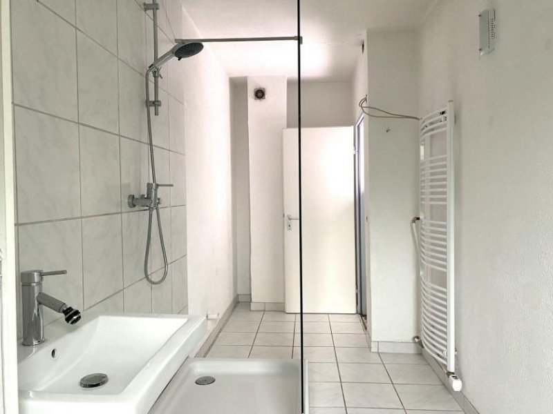 Mannheim Geräumiges 2-3 Familienhaus/ Mehrgenerationenhaus in guter Lage von Mannheim-Rheinau Haus kaufen