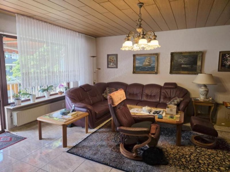 Mannheim ObjNr:19820 - Gepflegtes Dreifamilienhaus für Anleger und Eigennutzer Haus kaufen