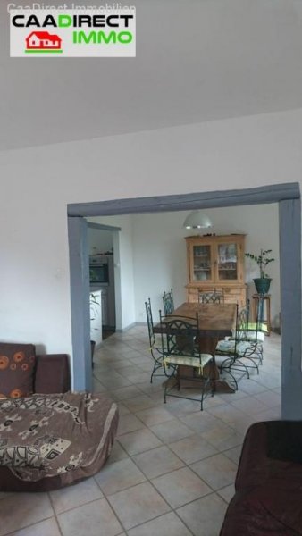 Volgelsheim In Grüner Oase, 6000 m² Grdst., Nebengebäude, 8 Zimmer im Elsass - 4 km v/Breisach am Rhein Haus kaufen