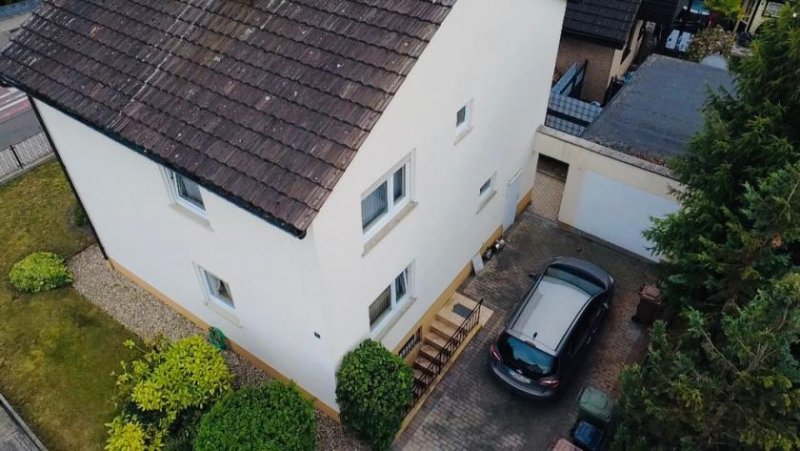 Lampertheim Einfamilienhaus mit Ausbaupotenzial in ruhiger Wohnlage von Lampertheim sucht neue Familie Haus kaufen