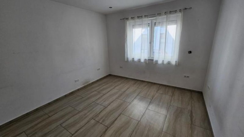 Lampertheim ObjNr:19804 - Sehr gepflegtes 4-Zimmer EFH mit Garten und 2 Terrassen Nähe Stadtpark in Lampetheim Haus kaufen