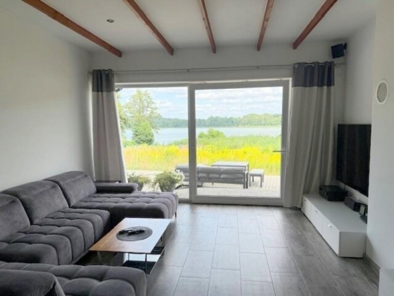 Lubniewice Idyllisches Wohnen mit eigenem Seezugang und modernen Annehmlichkeiten Haus kaufen