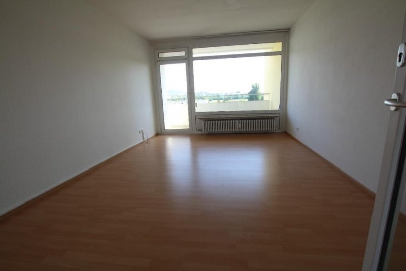 Heidelberg 78,5qm 4 Zimmer Wohnung im 5.OG mit Fahrstuhl, Kellerraum und Stellplatz zu verkaufen Wohnung kaufen