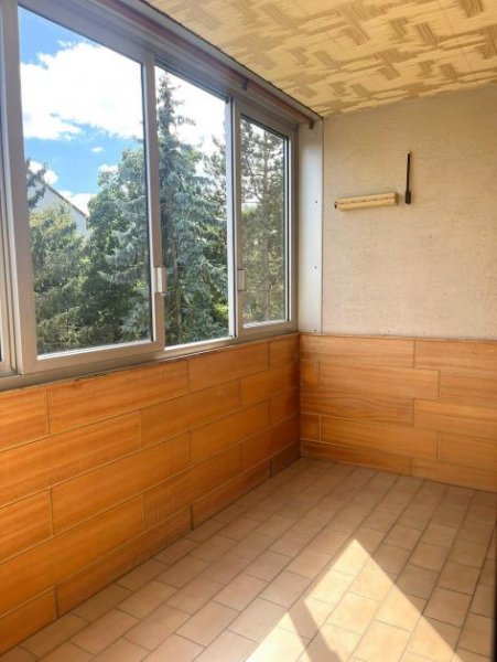 Walldorf (Rhein-Neckar-Kreis) Walldorf - Großzügige 3-Zimmer-Wohnung mit Loggia Wohnung kaufen