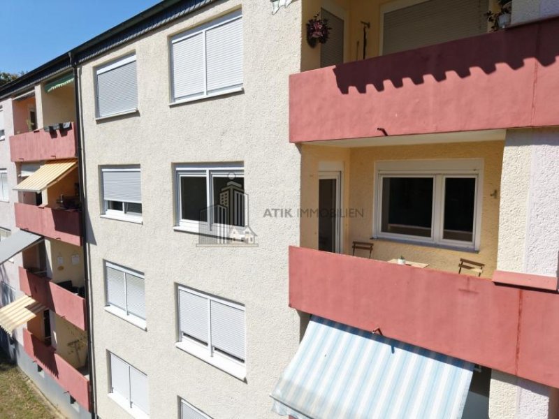 Sandhausen ATIK: Starkes Gesamtpaket: Renovierte 2-Zimmer-Wohnung inkl. Garage & Einbauküche Wohnung kaufen