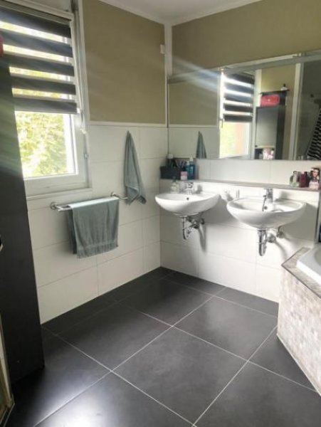 Weinheim ObjNr:19758 - Sehr gepflegtes REH mit Garten und Terrasse in angenehmem Wohngebiet in Weinheim Haus kaufen