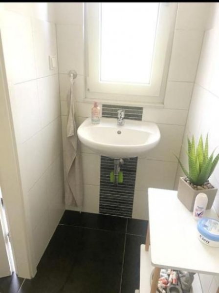 Weinheim ObjNr:B-19758 - TOPP REH ,it Garten und Garage in gesuchter Wohnlage in Weinheim Haus kaufen