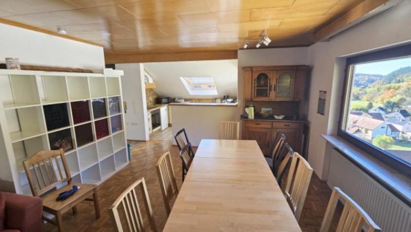 Gorxheimertal ObjNr:19765 - Sehr gepflegtes 3-Fam. Haus mit Garage, Terrasse und Balkon in Gorxheimertal Haus kaufen