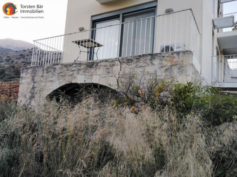 Sarchos Kreta, Sarchos kleines renovierungsbedürftiges Hotel zu verkaufen Gewerbe kaufen