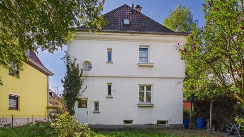 Stuttgart Absolute Rarität! Leerstehendes Einfamilienhaus am Stadtpark Feuerbach in Anliegerstrasse. Haus kaufen
