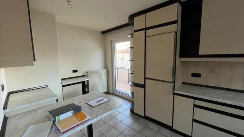 Stuttgart Gepflegtes Einfamilienhaus mit Einliegerwohnung in schöner Lage in S-Süd Kaltental - leerstehend. Haus kaufen