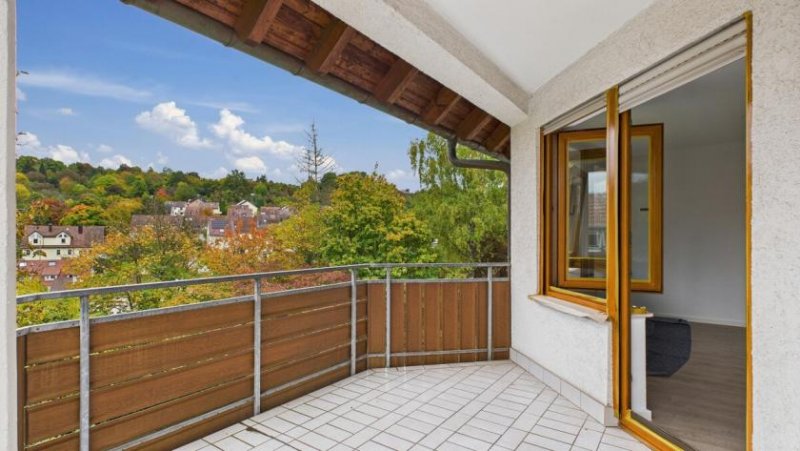 Stuttgart NEU! Gepflegtes ZFH in ruhiger Lage in Stuttgart - Süd. Eine Einheit vermietet. Haus kaufen
