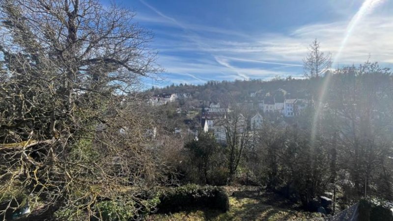 Stuttgart NEU! Gepflegtes ZFH in ruhiger Lage in Stuttgart - Süd. Eine Einheit vermietet. Haus kaufen