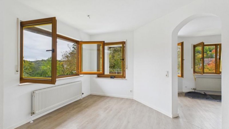 Stuttgart NEU! Gepflegtes ZFH in ruhiger Lage in Stuttgart - Süd. Eine Einheit vermietet. Haus kaufen