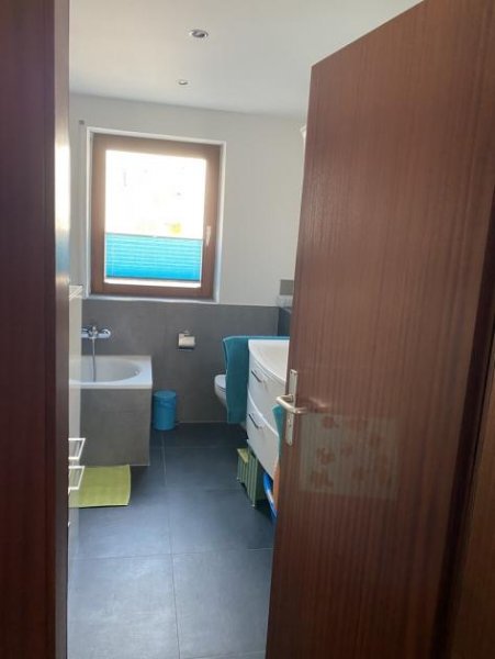 Renningen Schöne 4 Zimmer Wohnung, ohne Maklergebühr Wohnung kaufen