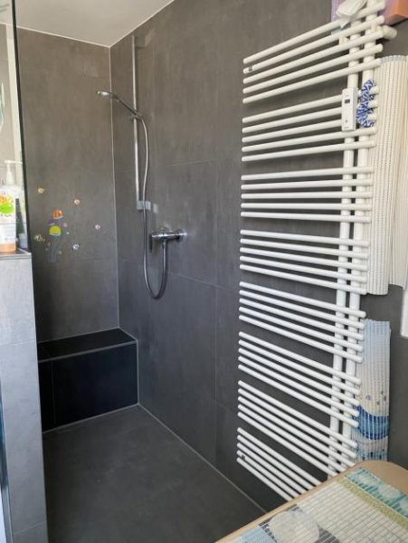 Renningen Schöne 4 Zimmer Wohnung, ohne Maklergebühr Wohnung kaufen