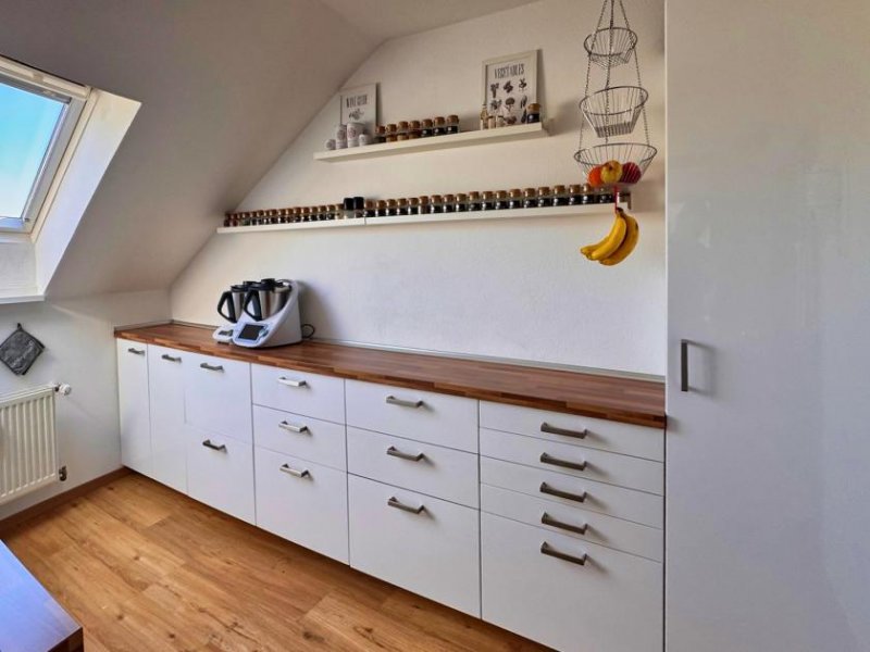 Schwieberdingen 2,5 Zimmer DG Wohnung mit Terrasse in Schwieberdingen Wohnung kaufen