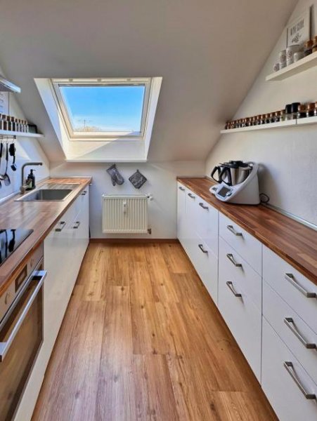 Schwieberdingen 2,5 Zimmer DG Wohnung mit Terrasse in Schwieberdingen Wohnung kaufen