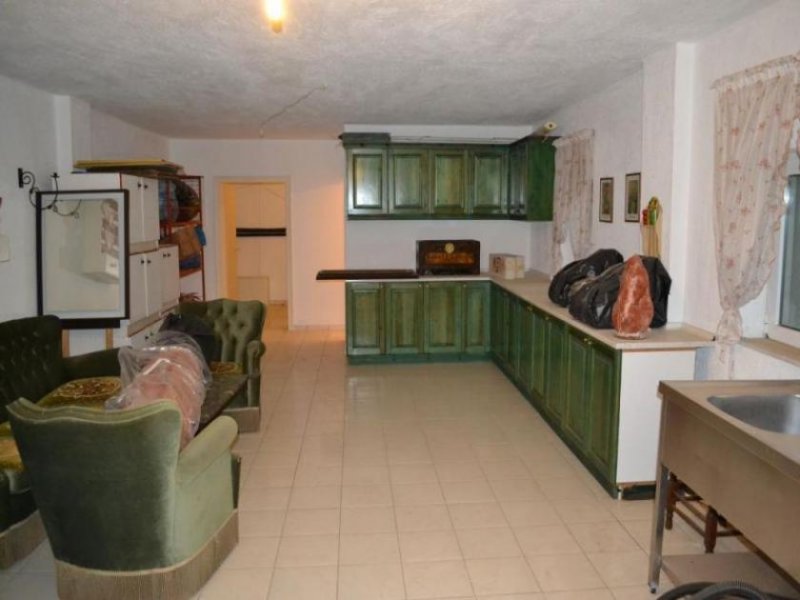 Lenika, Agios Nikolaos, Lasithi, Kreta Großes Grundstück mit 4-Schlafzimmer-Haus plus Gäste-Wohnung, großer Garten Haus kaufen