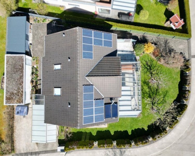 Mössingen Modernes Einfamilienhaus KFW60 mit Garten, zwei Terrassen und Einliegerwohnung in Mössingen-Belsen Haus kaufen