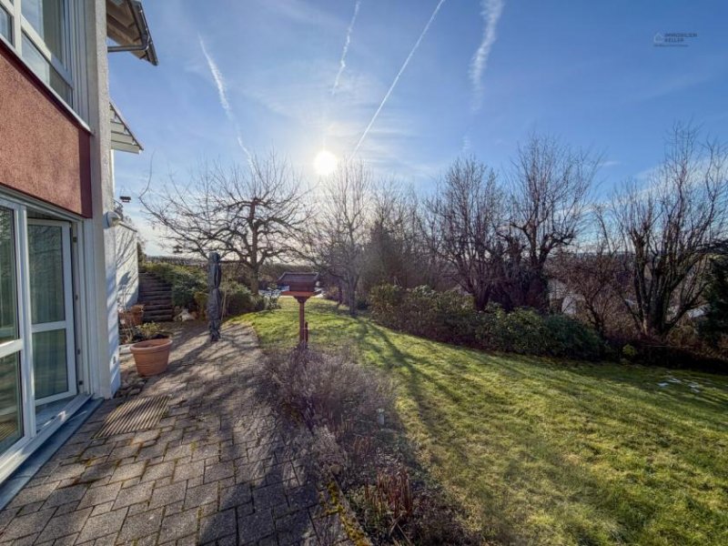 Dornstetten RESERVIERT - Schöne 2,5 Zimmer Wohnung mit sonnigen Gartenanteil Wohnung kaufen