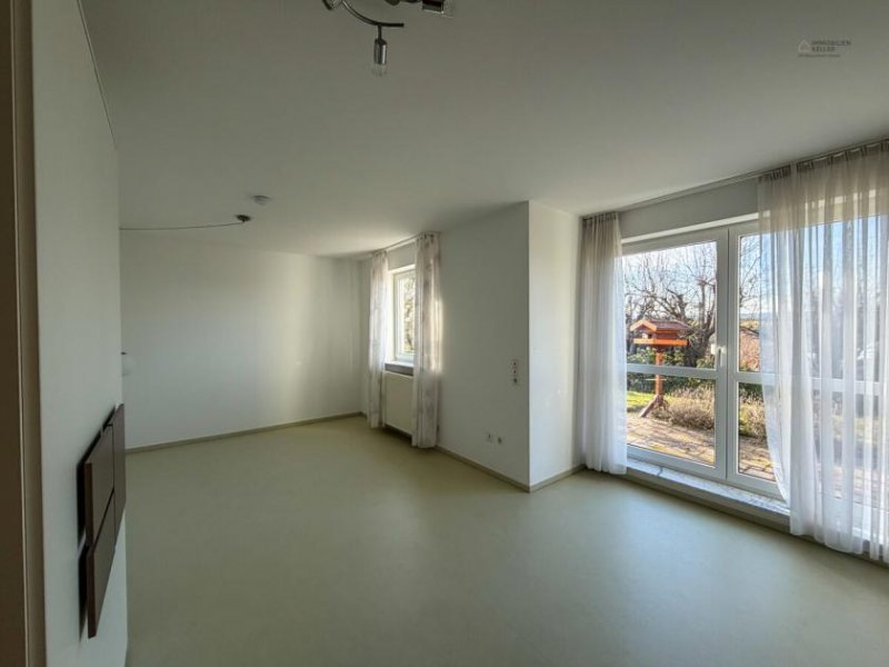 Dornstetten Schöne 2,5 Zimmer Wohnung mit sonnigen Gartenanteil Wohnung kaufen