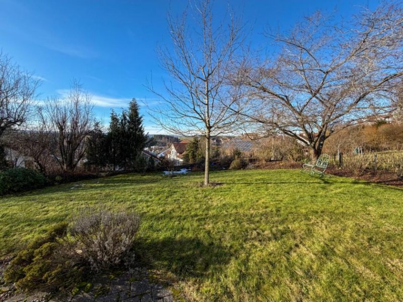 Dornstetten Schöne 2,5 Zimmer Wohnung mit sonnigen Gartenanteil Wohnung kaufen