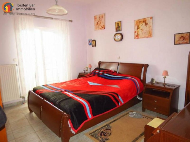 Sitia Kreta, Sitia Große Wohnung zum Verkauf in Sitia mit Panoramablick auf das Meer und die Stadt. Wohnung kaufen