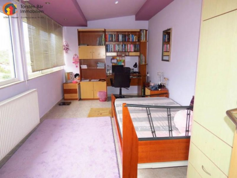 Sitia Kreta, Sitia Große Wohnung zum Verkauf in Sitia mit Panoramablick auf das Meer und die Stadt. Wohnung kaufen