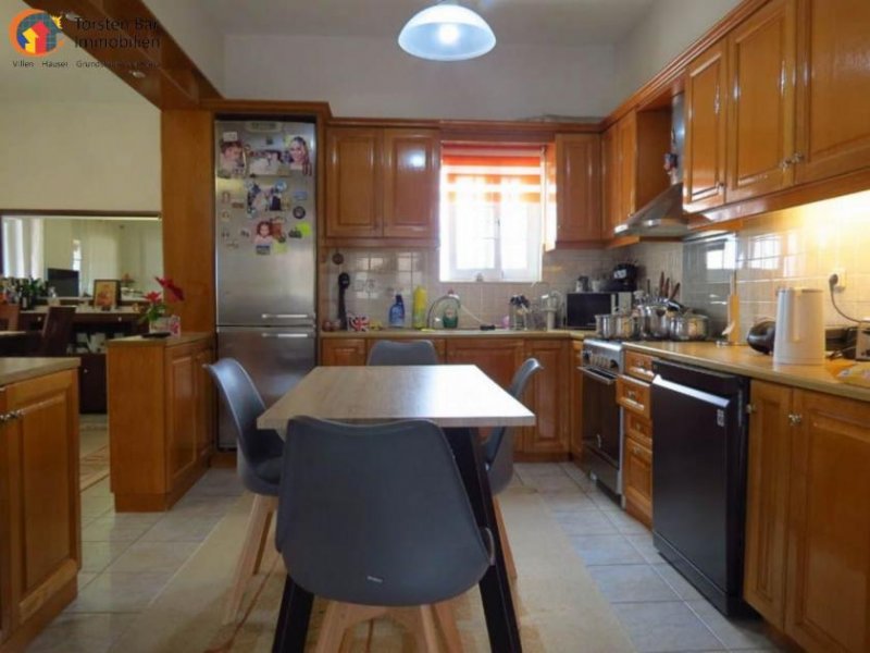 Sitia Kreta, Sitia Große Wohnung zum Verkauf in Sitia mit Panoramablick auf das Meer und die Stadt. Wohnung kaufen