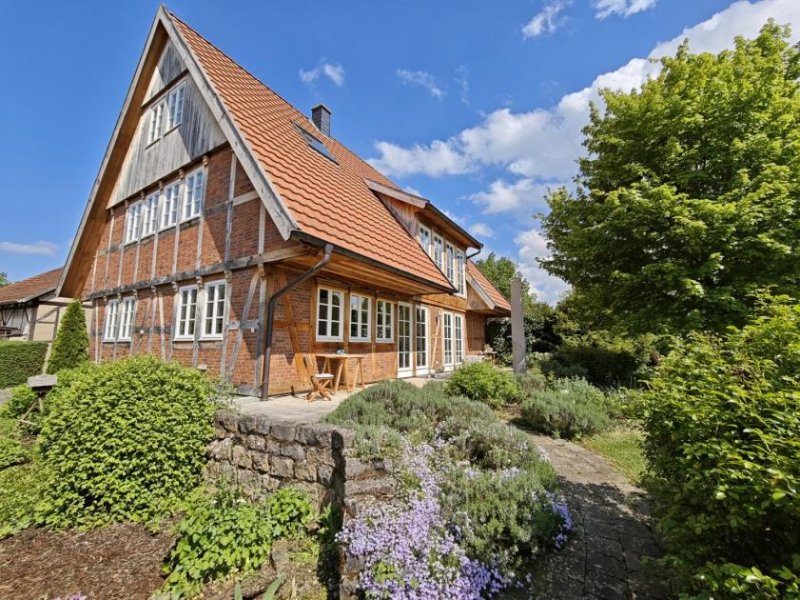 Hechingen Exklusives Eichenfachwerkhaus von 2011 – Moderne trifft traditionelle Baukunst Haus kaufen