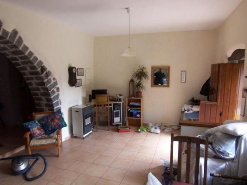 Houmeriakos, Neapolis, Lasithi, Kreta 3-Schlafzimmer-Dorfhaus mit großem Innenhof Haus kaufen