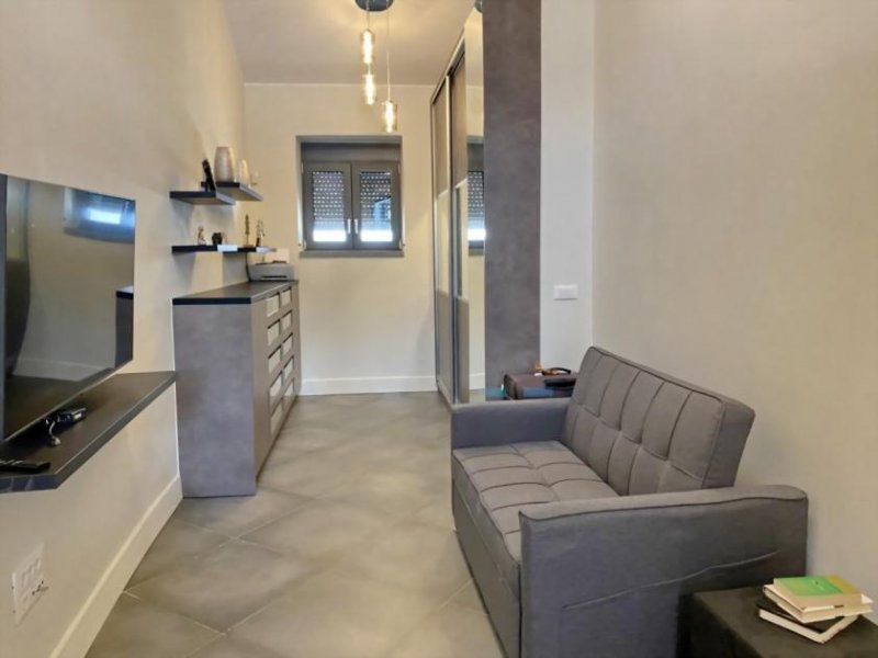 Neapoli RECENTLY RENOVATED VILLAGE HOME WITH LARGE COURTYARD Haus kaufen