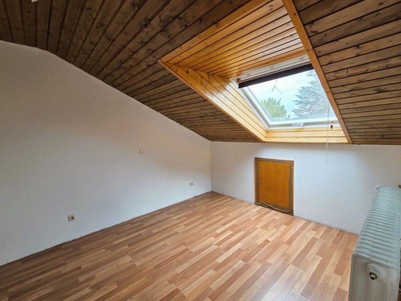 Bodelshausen Gemütliche 2-Zimmer-Wohnung im Dachgeschoss – ruhig & hell Wohnung kaufen