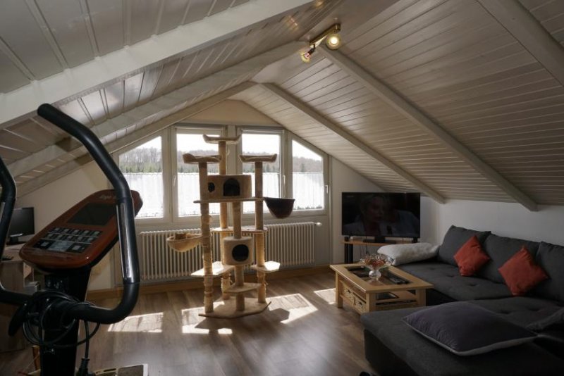 Oberer Lindenhof VERKAUFT !!! Sehr schön gelegenes Haus für die ganze Familie Haus kaufen