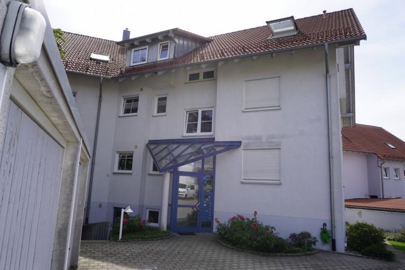 Engstingen VERKAUFT !!! In bevorzugter Lage! Attraktive 3-Zimmer-Wohnung mit Balkon, Garage und zus. AAP Wohnung kaufen