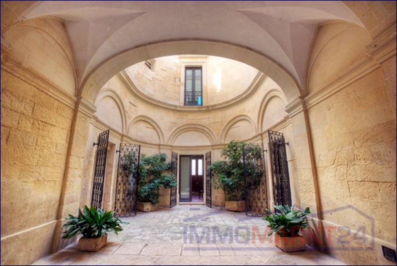 Lecce ***Historiches Anwesen in der Altstadt zu verkaufen*** Haus kaufen